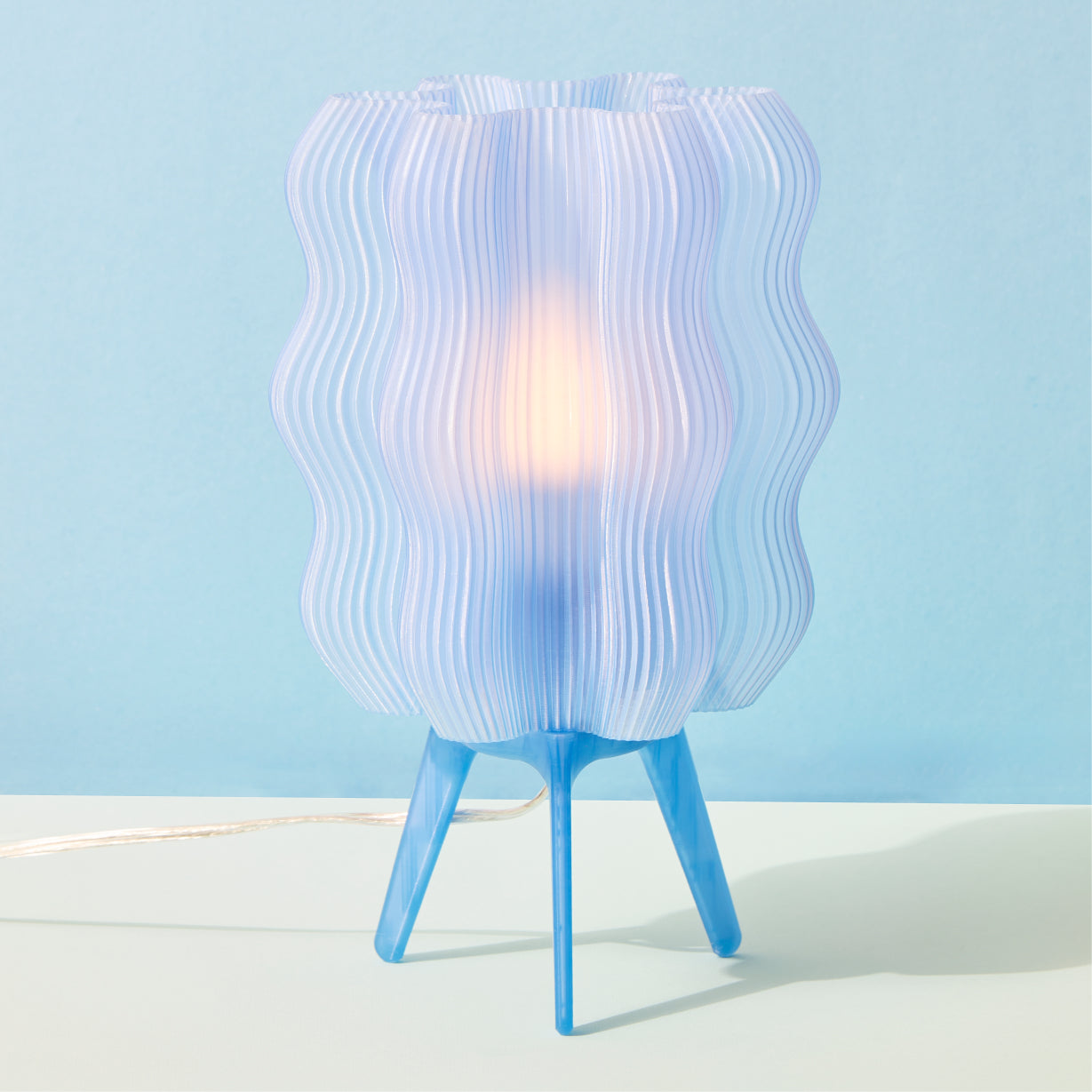 Desk lamp