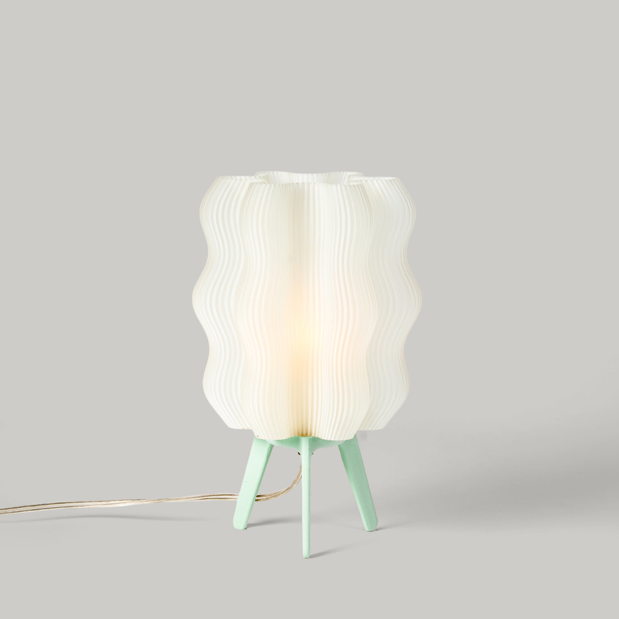 Desk lamp