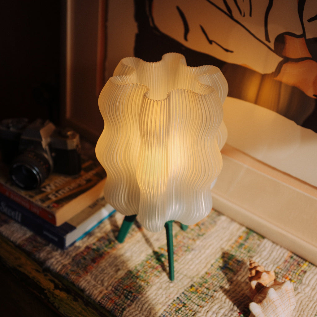 Desk lamp